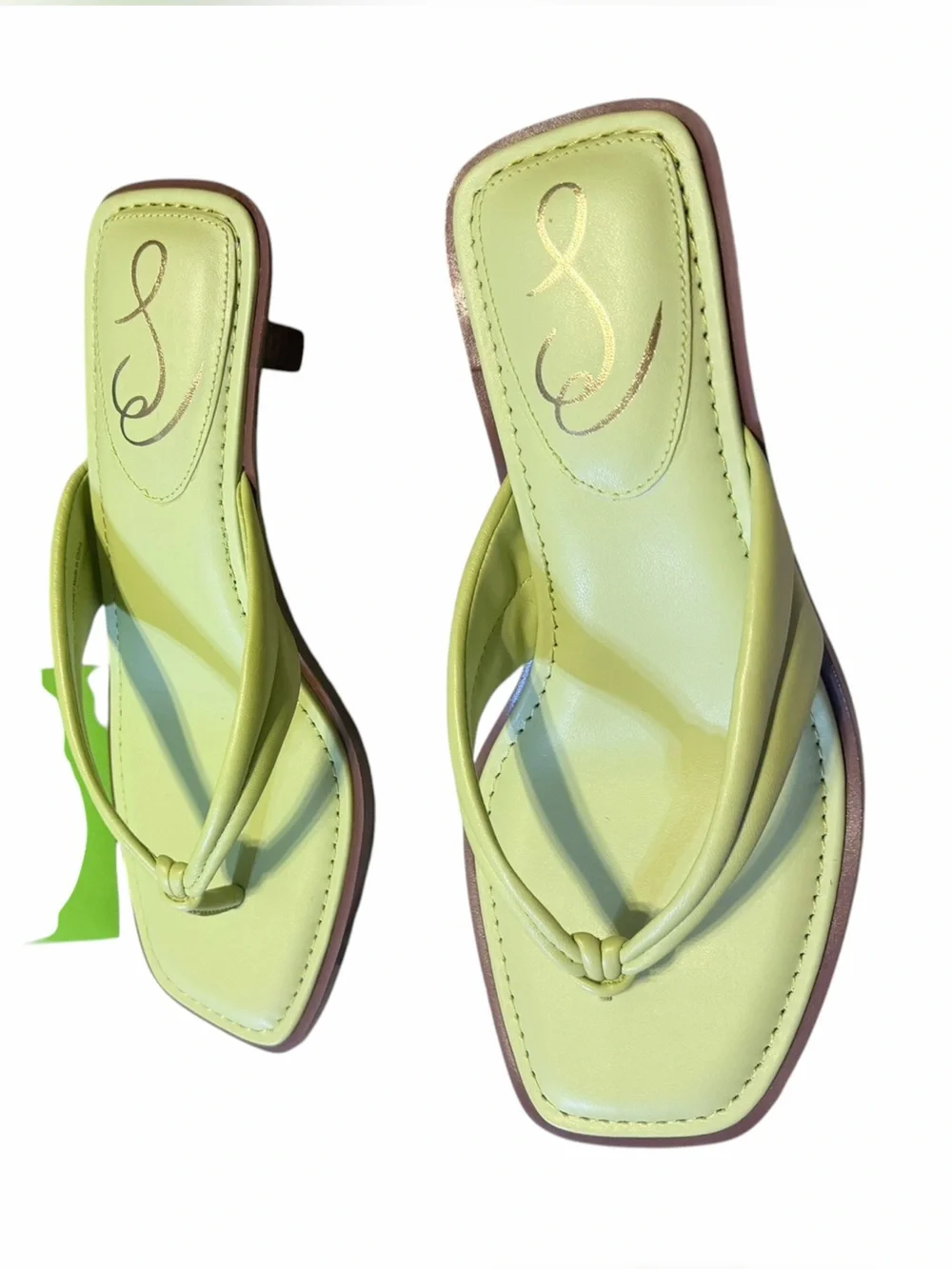 🌟🌼 NIB SAM EDELMAN DAPHNEY KIWI LEATHER Lime Green Thong Kitten Heel Sandals - Picture 3 of 9
